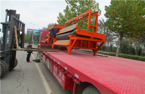 濕式磁選機(jī)，滾筒濕式磁選機(jī)達(dá)到怎樣的除鐵效果才算達(dá)標(biāo)_釩鈦鐵礦滾筒濕式磁選機(jī)達(dá)到怎樣的除鐵效果才算達(dá)標(biāo)型號參數(shù)及磁場強(qiáng)度