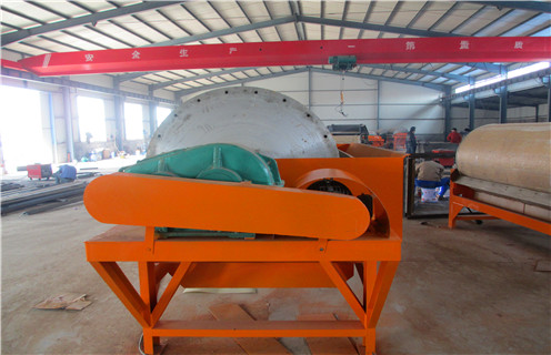 輥磨機(jī)，單傳動(dòng)高壓輥磨機(jī)質(zhì)量好， 單傳動(dòng)高壓輥磨機(jī)質(zhì)量好，磁場一般為多少_磁塊如何排列