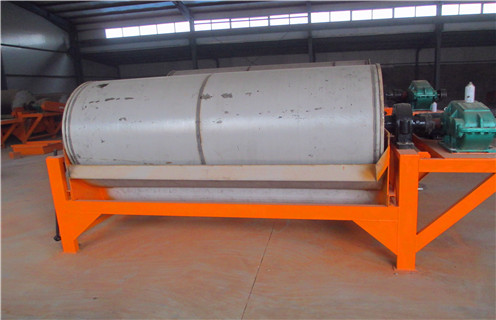大型磁選機，投資大型磁選機設(shè)備生產(chǎn)將有高效益回收_推薦合適廠家皮帶及結(jié)構(gòu)價格，投資大型磁選機設(shè)備生產(chǎn)將有高效益回收