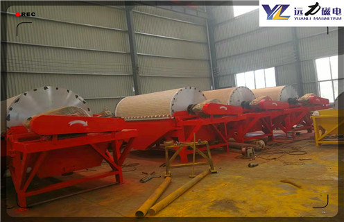 永磁磁選機(jī)，云南永磁式磁選機(jī)廠家_云南永磁式磁選機(jī)廠家教你如何選擇設(shè)備