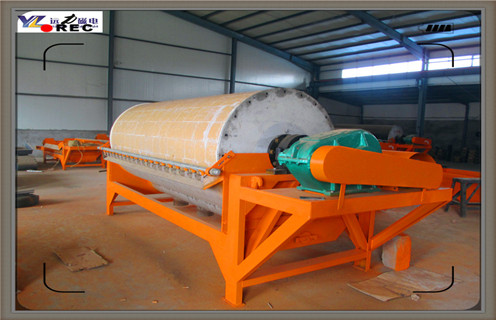 鐵礦磁選機(jī)，臨朐鐵礦磁選機(jī)工廠_臨朐鐵礦磁選機(jī)工廠如何配置，選三氧化二鐵嗎？