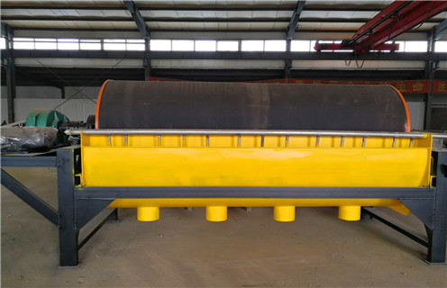 鐵礦干選永磁磁選機(jī)，湖北鐵礦干選永磁磁選機(jī)_湖北鐵礦干選永磁磁選機(jī)如何選鐵參數(shù)規(guī)格一般是多少_生產(chǎn)廠家